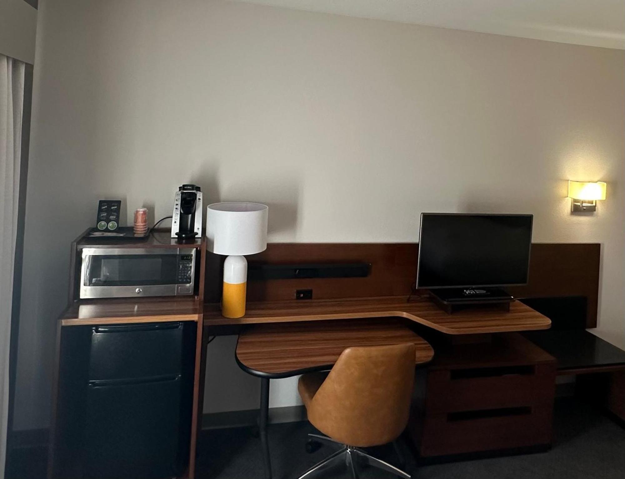 Comfort Inn & Suites Akron South Eksteriør bilde