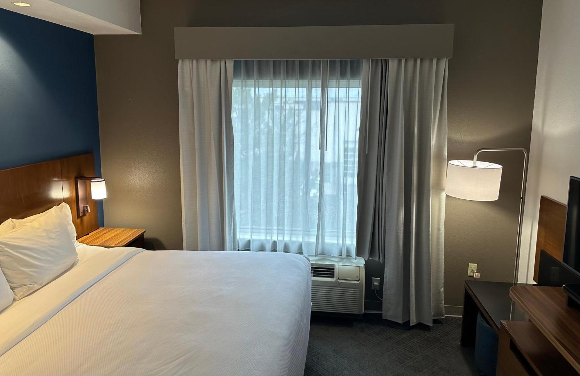 Comfort Inn & Suites Akron South Eksteriør bilde