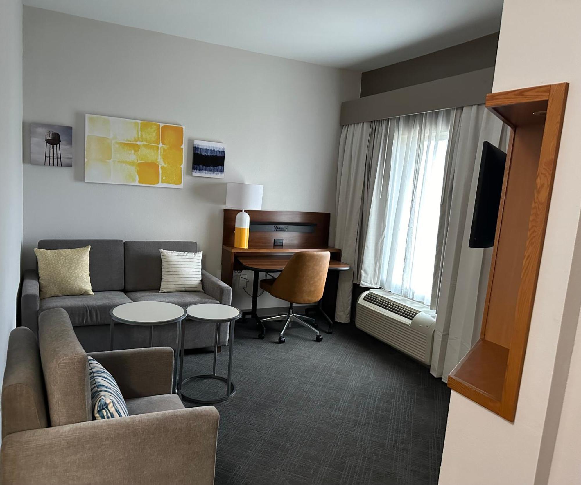 Comfort Inn & Suites Akron South Eksteriør bilde