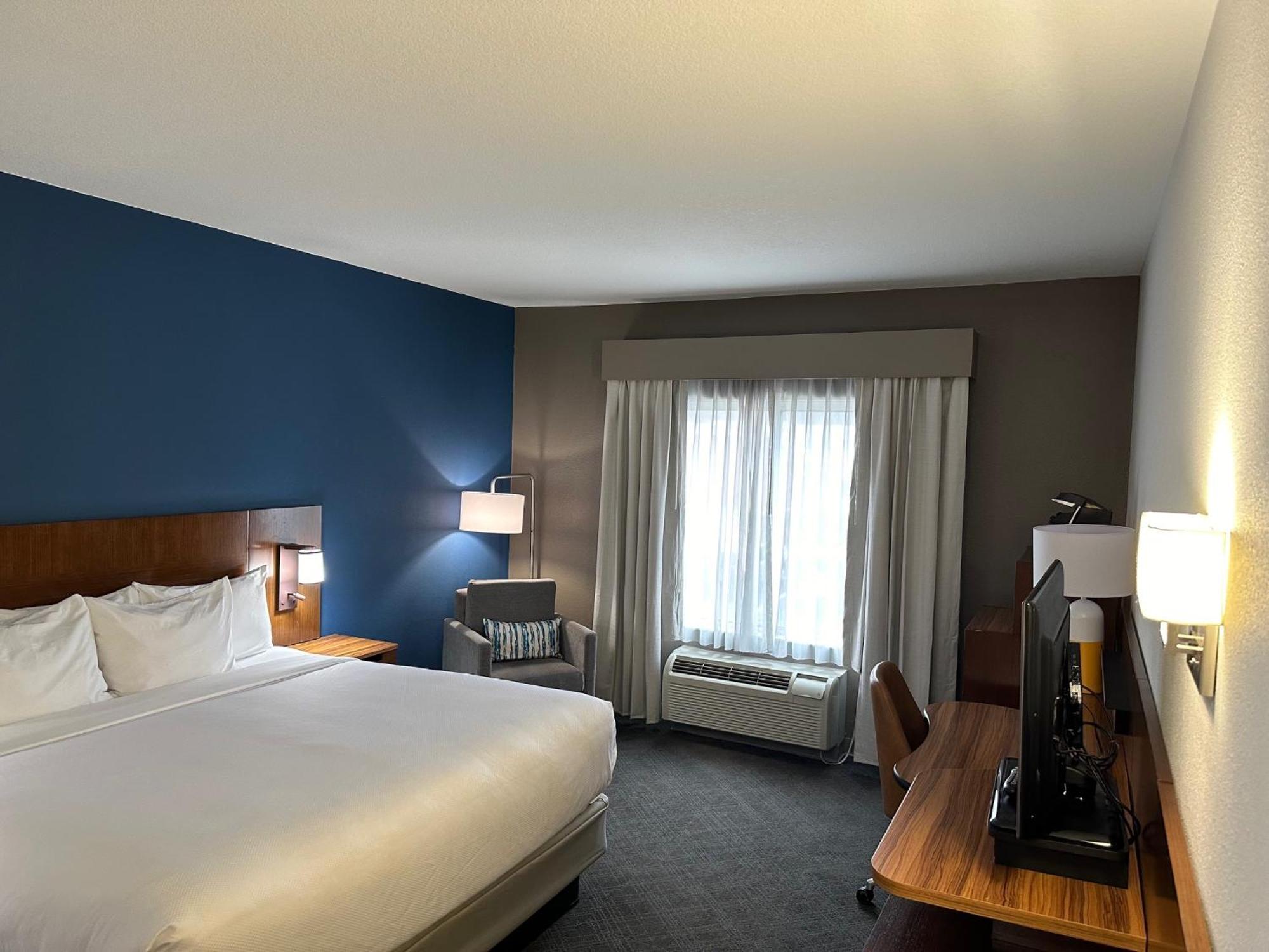 Comfort Inn & Suites Akron South Eksteriør bilde