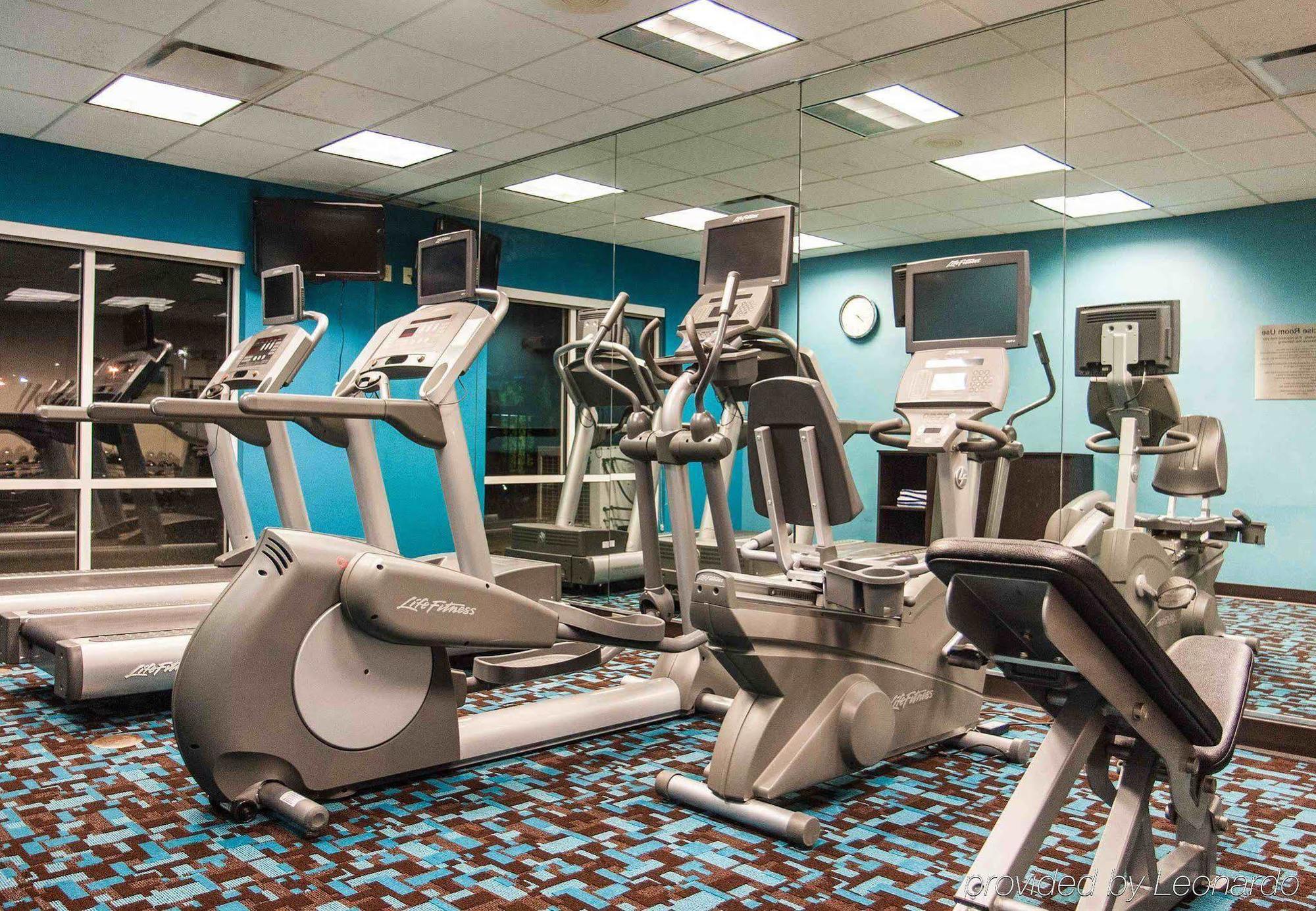 Comfort Inn & Suites Akron South Eksteriør bilde